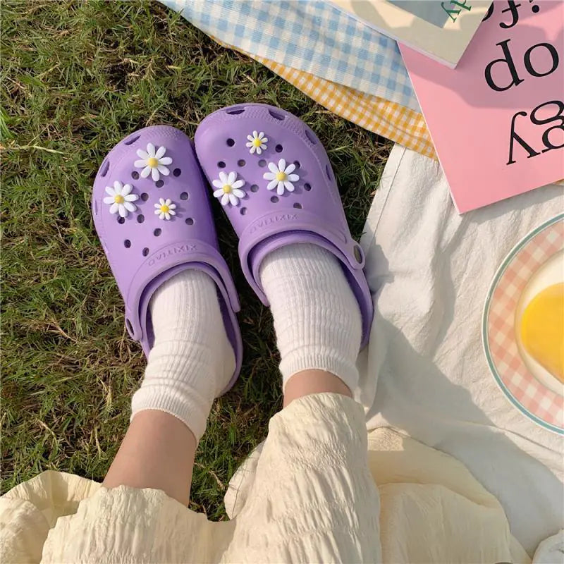 Men's and Women's Summer Hole Sandals and Slippers