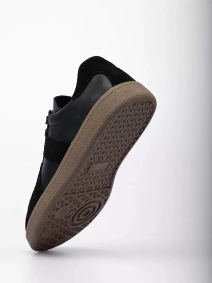 Gloria Sneakers: Stylish Comfort for Any Adventure