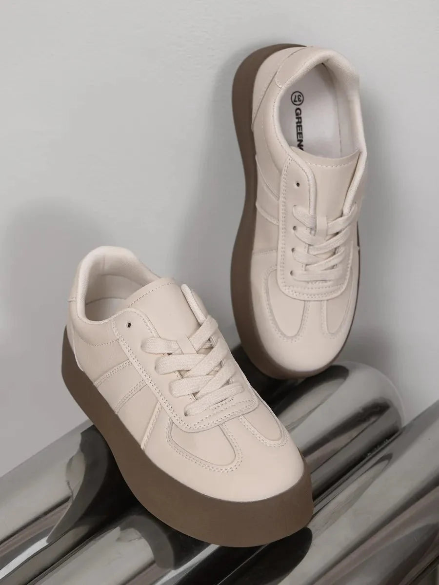 Kathleen Sneakers: Stylish Comfort for Every Step