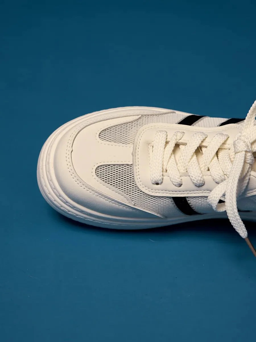 Shannon Sneakers: Stylish & Comfortable Footwear