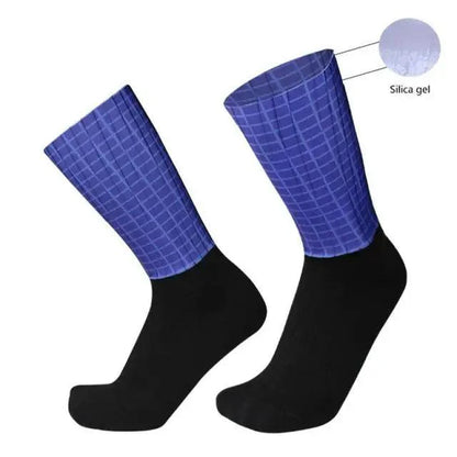 Simple Modern Design Anti Slip Silicone Cycling Socks  For Men Unique  Bicycle Running Socks Lightweight Breathable Sports Socks
